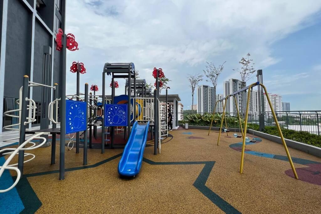 Cozy Aera Residence / Free Wi-Fi Netflix / Sunway Petaling Dzsaja Kültér fotó